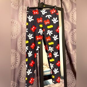 More Disney Leggings (obsessed!)